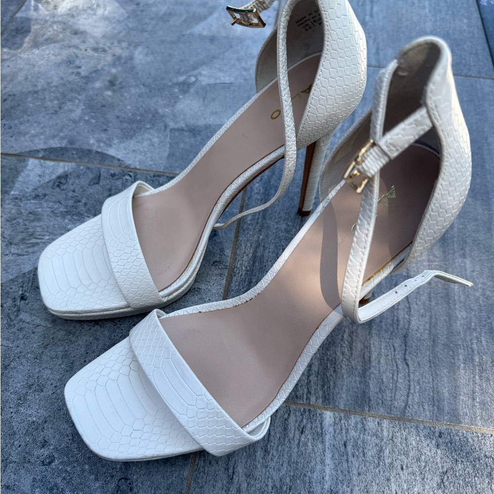 ALDO White Cream snake High heels sandals stilettos, 8.5